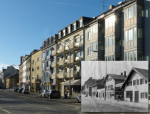 Eine moderne Straße mit mehrstöckigen Häusern und geparkten Autos; im rechten unteren Bildrand ist ein historisches Schwarz-Weiß-Foto derselben Straße mit kleineren, älteren Häusern und einer Pferdekutsche zu sehen.